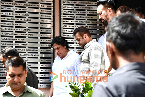 photos salman khan sohail khan arbaaz khan and others snapped at kumud ranes funeral 11