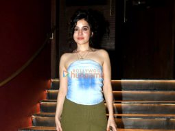 Photos: Uorfi Javed snapped in Bandra