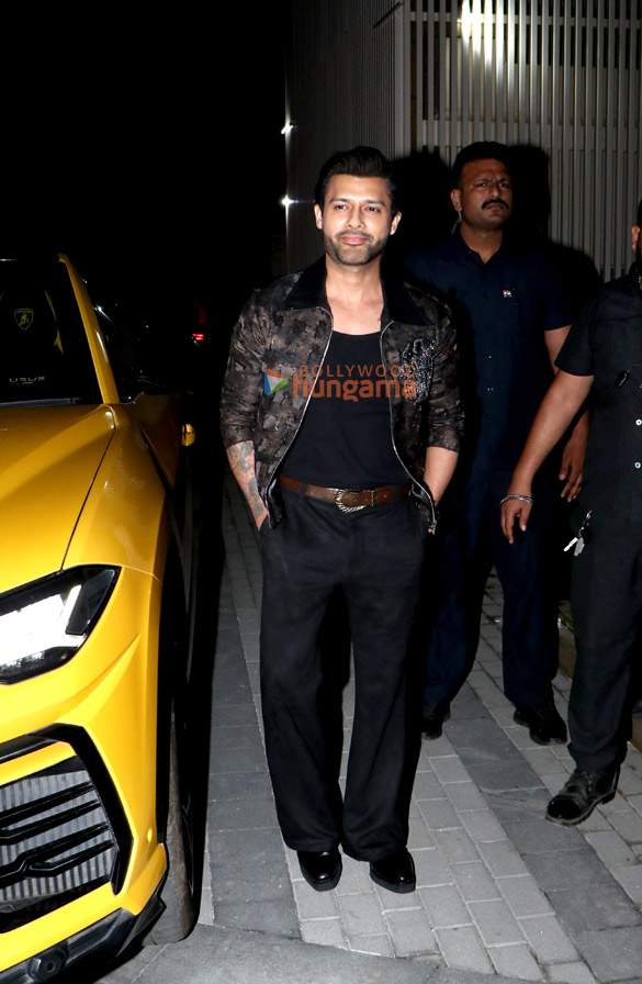 photos varun dhawan mrunal thakur pooja hegde and others grace hai jawani toh ishq hona hai special screening 8