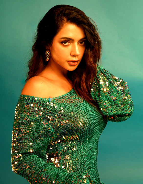 ruhi singh 9 11