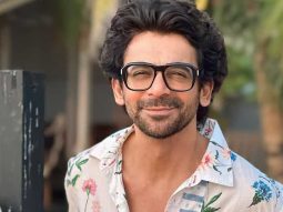 Sunil Grover sleeps at Ganga ghat with devotees, wins hearts for his humility; watch video