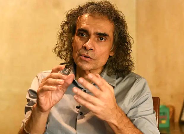 इम्तियाज अली उन महिलाओं की आलोचना करते हैं जो कहती हैं कि वे बुर्का और पर्दा में सहज हैं:
