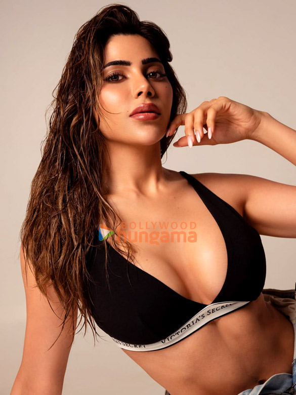 nikki tamboli 5 25