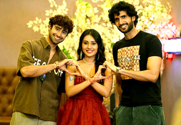 photos cast of dil deewana ho gaya announce release date of the film 5