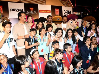 Photos: Dhamaal 4 team snapped promoting the film with kids Photos: Dhamaal 4 team snapped promoting the film with kids