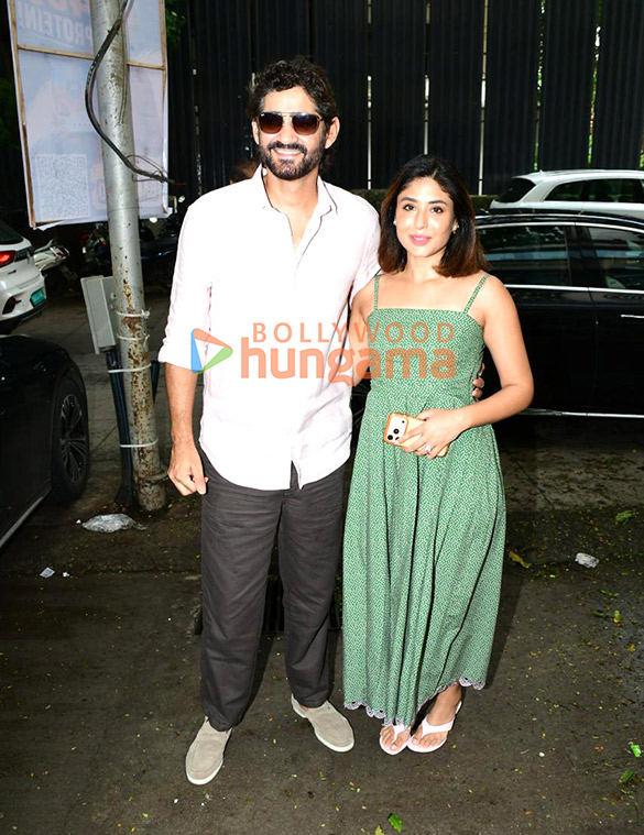 photos gaurav kapur and kritika kamra spotted outside a restaurant in bandra 4