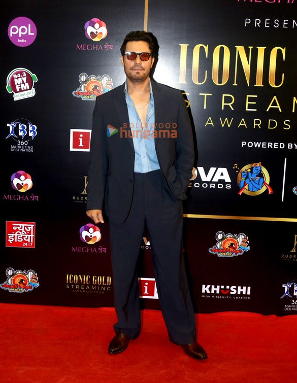 photos radhikka madan manoj bajpayee nawazuddin siddiqui jyothika anil kapoor and others grace the iconic gold streaming awards 2026 23