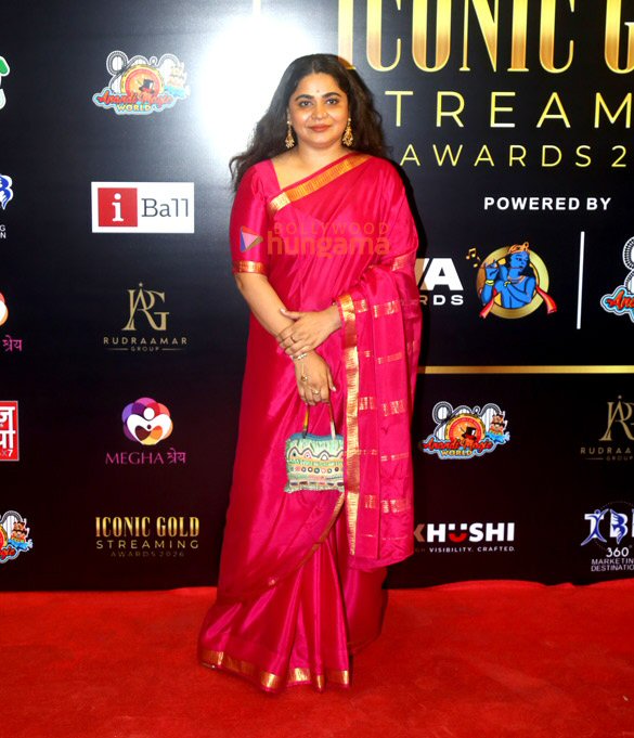 photos radhikka madan manoj bajpayee nawazuddin siddiqui jyothika anil kapoor and others grace the iconic gold streaming awards 2026 26