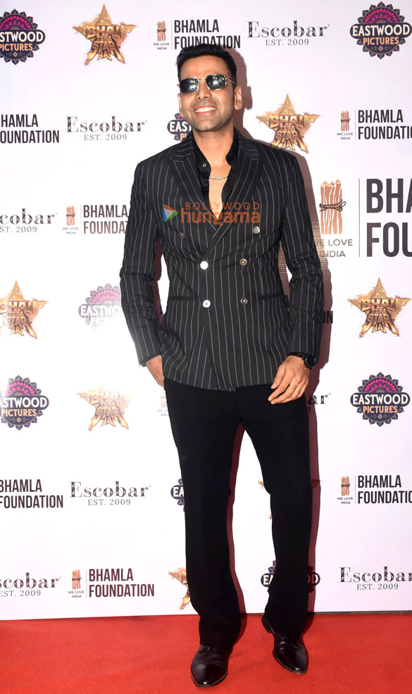 photos raghav juyal samay raina ameesha patel and others grace the trailer launch of bhai tera star hai 2026 4