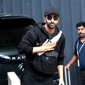 Photos: Ranbir Kapoor spotted outside a Kalina airport