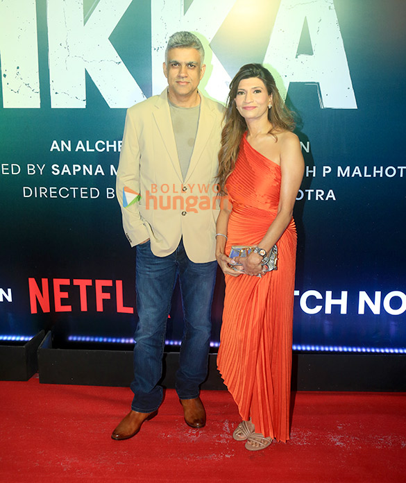 photos sunny deol dia mirza others grace the success party of ikka 1