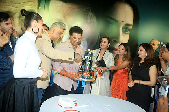 photos sunny deol dia mirza others grace the success party of ikka 21