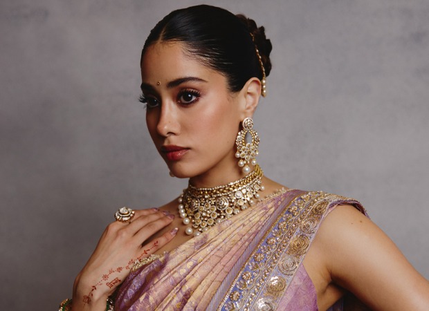 Janhvi Kapoor drops subtle hint with Shikhar Pahariya’s name written on her mehendi