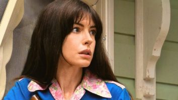 Anne Hathaway, Ewan McGregor battle Dinosaurs in The End of Oak Street; new trailer out now