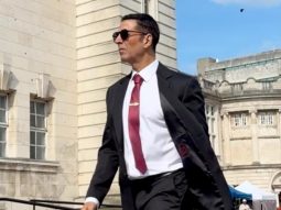 Akshay Kumar is all style on the sets of Samuk