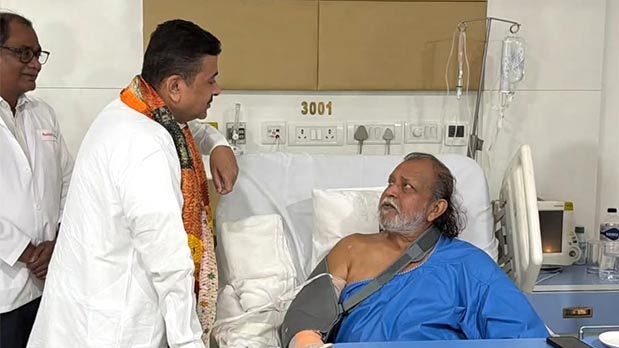 Mithun Chakraborty undergoes surgery in Kolkata; CM Suvendu Adhikari visits actor in hospital