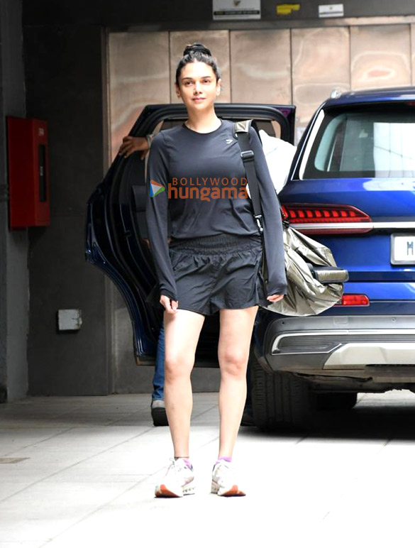 photos aditi rao hydari snapped outside a gym in bandra 236 1