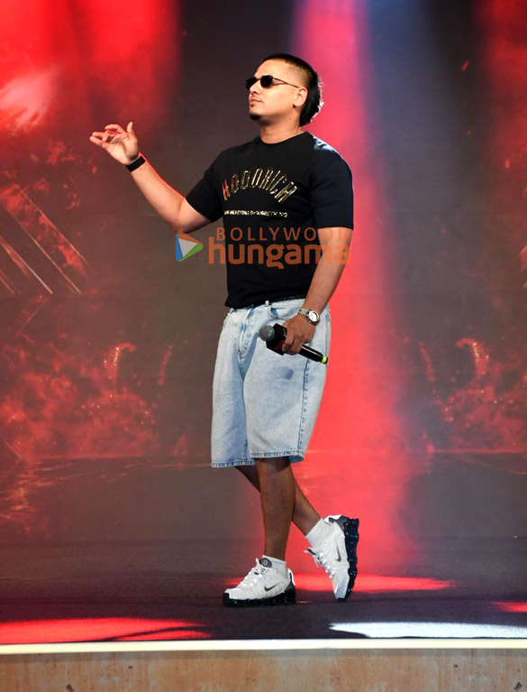 photos ali fazal divyenndu pankaj tripathi shweta tripathi rasika dugal and others grace the album launch of mirzapur the movie 2026 3