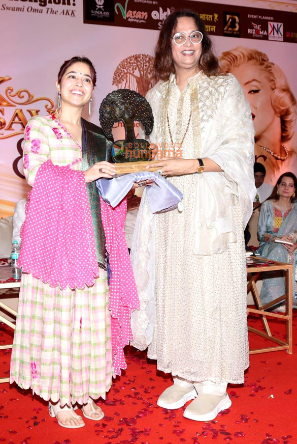 photos ali fazal pankaj tripathi subhash ghai rajkumar santoshi and others attend klub spirituals akk mahotsav 2026 35