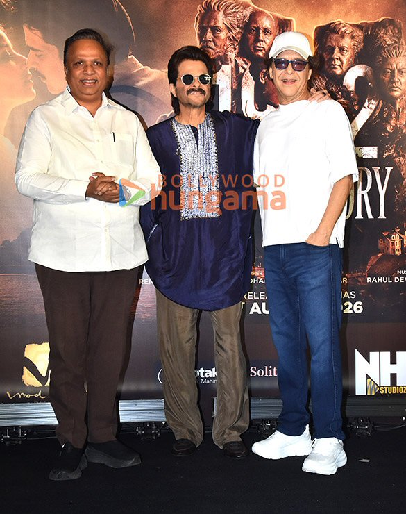 photos anil kapoor jackie shroff vidhu vinod chopra and others at the re release of 1942 a love story 5