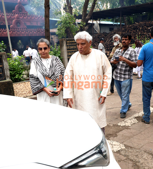photos celebs attend kuku kohlis funeral 16