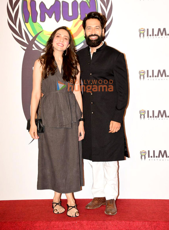 photos celebs snapped at iimuns 15 years celebration 19