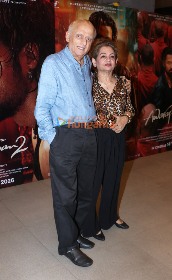 photos emraan hashmi disha patani wamiqa gabbi and others grace the premiere of awarapan 2 1