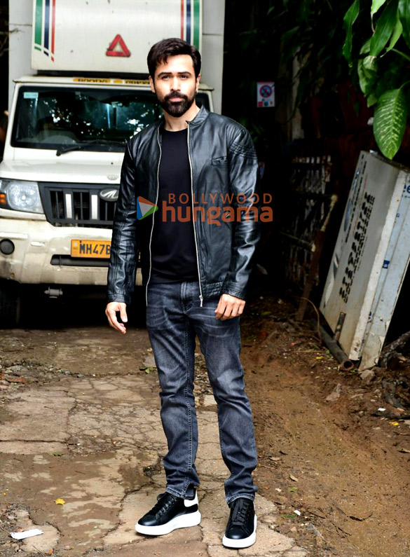 photos emraan hashmi and disha patani snapped at krome studios bandra 3