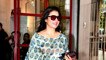 Photos: Kajol snapped outside a salon in Bandra