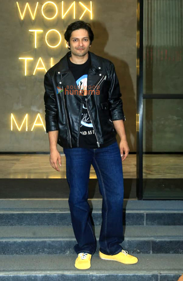 photos ravi kishan ali fazal divyenndu sharma and gurmmeet singh snapped promoting mirzapur the movie at excel entertainment office 5