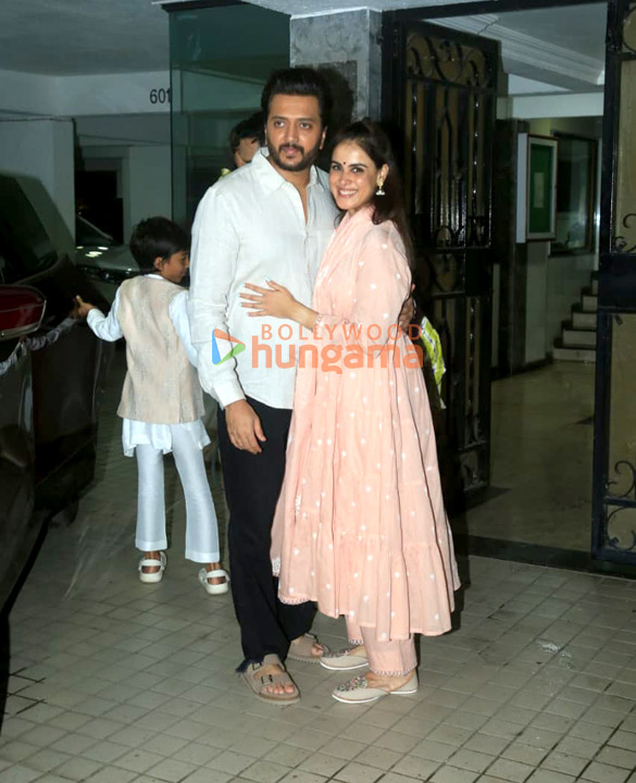photos riteish deshmukh genelia deshmukh and their kids snapped in bandra 2