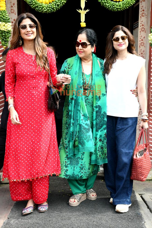 photos shilpa shetty and shamita shetty 2