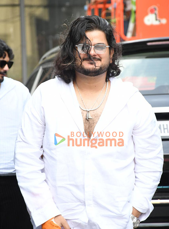 photos vishal mishra snapped at kalina airport 1