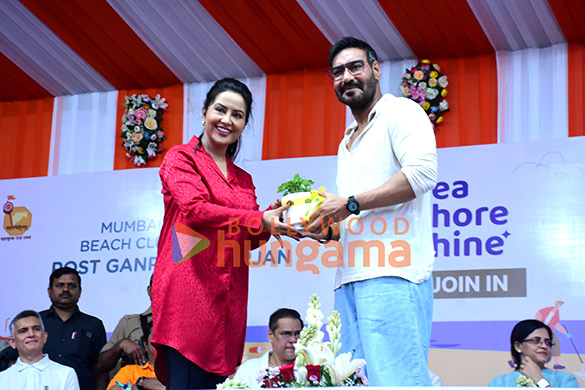 Photos: Ajay Devgn, Amruta Fadnavis and others were snapped at Grace Divyaj Foundation’s Sea Shore Shine Clean-Up Drive 2026
