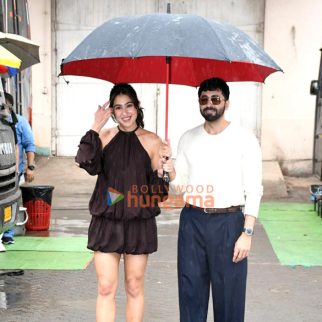 Photos: Ayushmann Khurrana and Sara Ali Khan snapped promoting Udta Teer