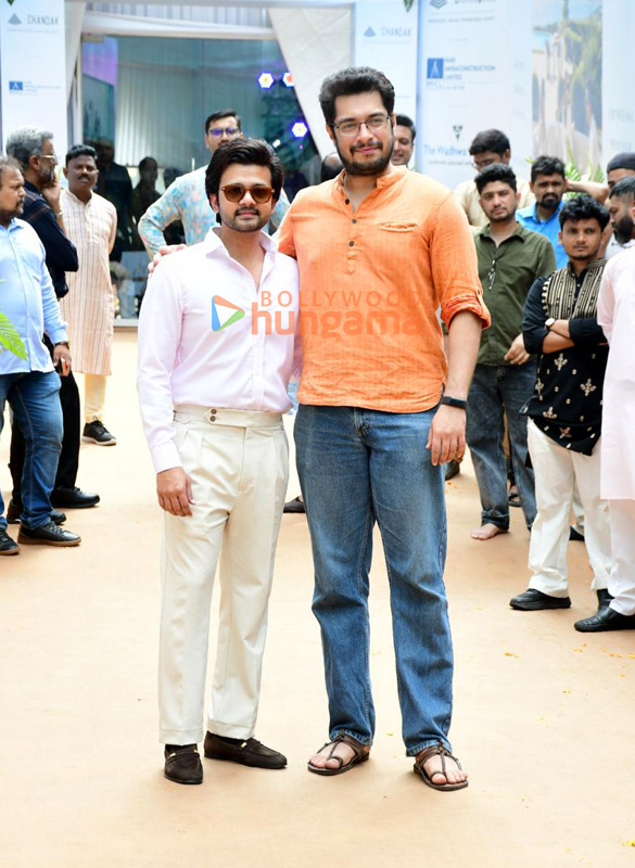 photos junaid khan snapped at bhumi pooja of a building in pali hill 5