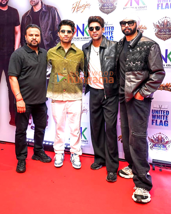 photos shivaay snapped at the launch of his debut song hanju 9