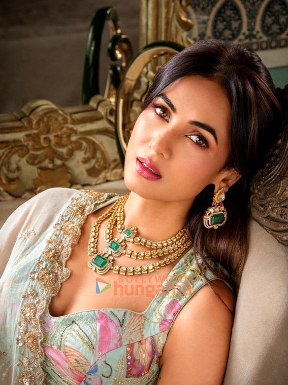 sonal chauhan 3 27