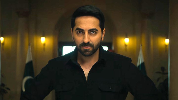 Udta Teer Official Trailer | Ayushmann Khurrana and Sara Ali Khan | Aakash Kaushik | In Cinemas Oct 9 Udta Teer Official Trailer | Ayushmann Khurrana and Sara Ali Khan | Aakash Kaushik | In Cinemas Oct 9