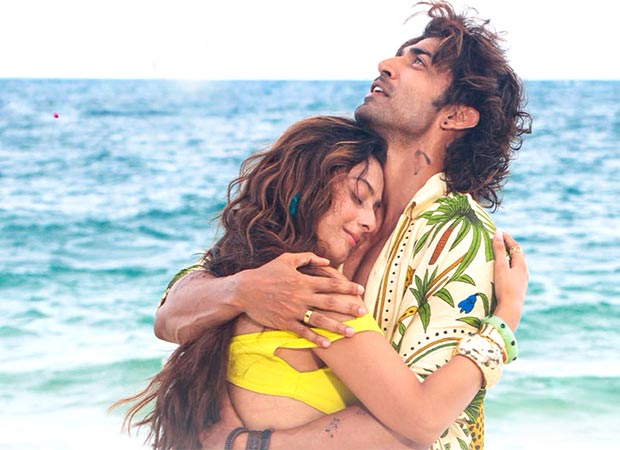 Vishal Mishra and Mithoon’s 'Tumhein Bhi Humse’ gives a glimpse of Gurmeet Choudhary and Isha Malviya’s romance in Tum Mere Ho; song out now