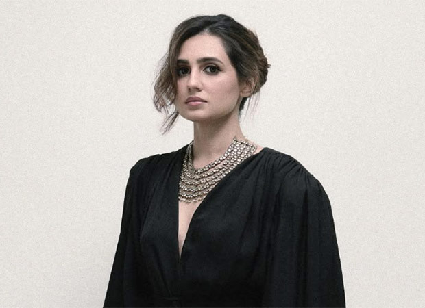 Vedika Pinto brings understated elegance to her latest look in black : Bollywood News Vedika Pinto brings understated elegance to her latest look in black : Bollywood News