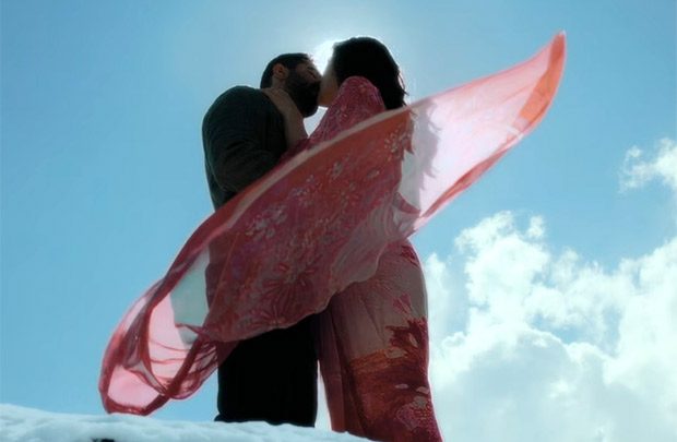 EXCLUSIVE: Ayushmann Khurrana-Sara Ali Khan starrer Udta Teer DENIED release permission in Nepal
