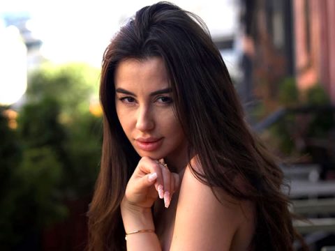 Giorgia Andriani to star in Hindi thriller web series Dice, shoot to begin in November Giorgia Andriani to star in Hindi thriller web series Dice, shoot to begin in November