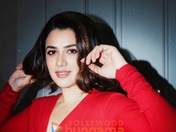 Celeb Photos Of Girija Oak