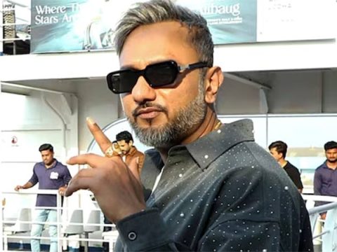 Yo Yo Honey Singh records statement in alleged obscene remarks case, questioned for over two hours: Reports Yo Yo Honey Singh records statement in alleged obscene remarks case, questioned for over two hours: Reports