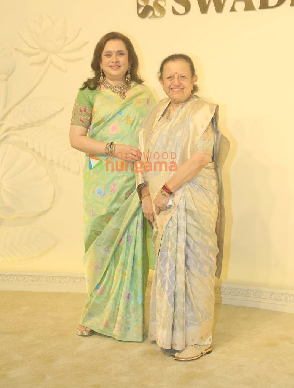 photos aamir khan gauri spratt nita ambani gauri khan 27