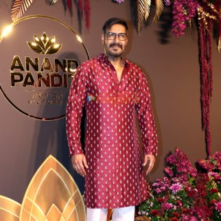Photos: Ajay Devgn, Jeetendra, Manoj Bajpayee and other celebrities attend Anand Pandit's Diwali party