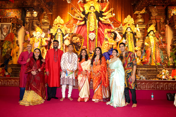 photos kajol bipasha basu mouni roy tanishaa mukerji and others snapped at 80th north bombay sarbojanin durga puja 10