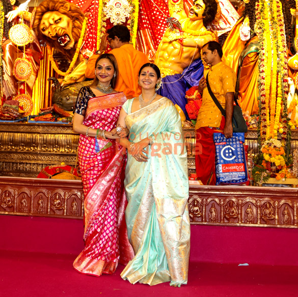 photos kajol bipasha basu mouni roy tanishaa mukerji and others snapped at 80th north bombay sarbojanin durga puja 11