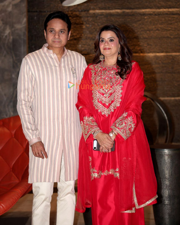 photos karan johar bhushan kumar sara ali khan and others were snapped at ayushmann khurrana and tahira kashyaps diwali festivities 15